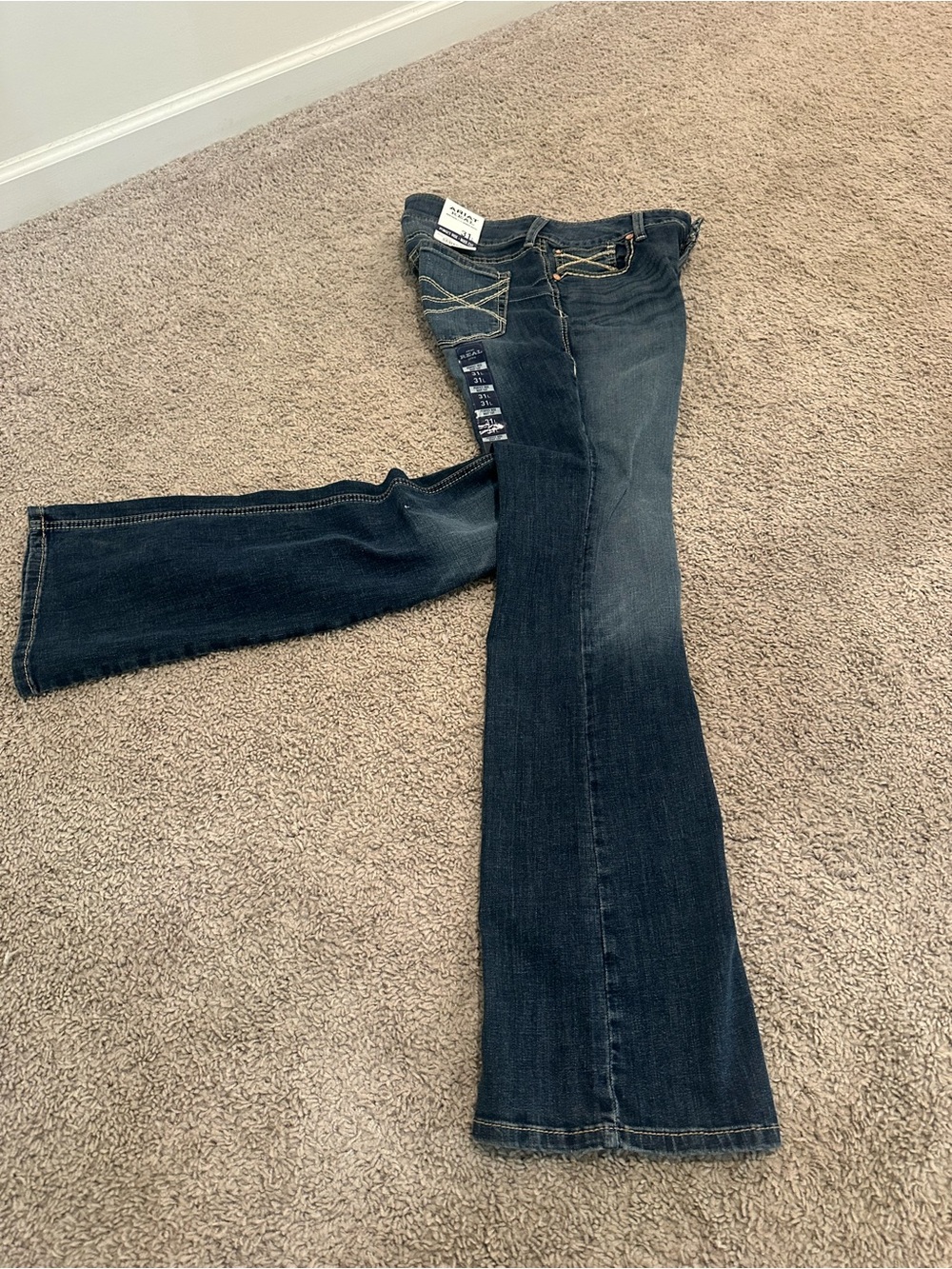 Ariat Jeans NWT - Picture 9 of 13
